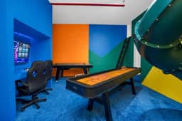 12BR Resort House: Private Pool & Theme - Image 3