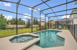 12BR Resort House: Private Pool & Theme - Image 2
