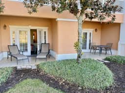 Neat condo on fabulous golf resort close to Disney