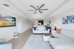 Outstanding condo with sensational views on golf r