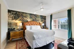Delightful retreat with golf view close to Disney