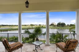Impressive villa with panoramic lake and golf view