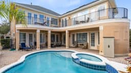 Peaceful Resort Villa