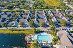 Renovated 4BR Near Disney | Pools, Jacuzzi & Gym - Image 5