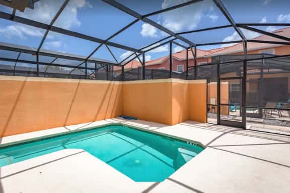 10 Min to Disney! Private Pool + Themed Rooms! - Image 1