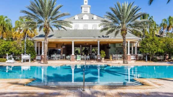 Attractive 3 bed townhome close to Disney parks