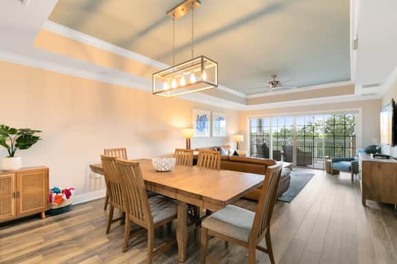 Inviting vacation spot at Reunion Resort close to