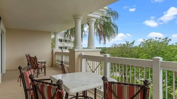 Pleasant retreat at Reunion close to Disney parks