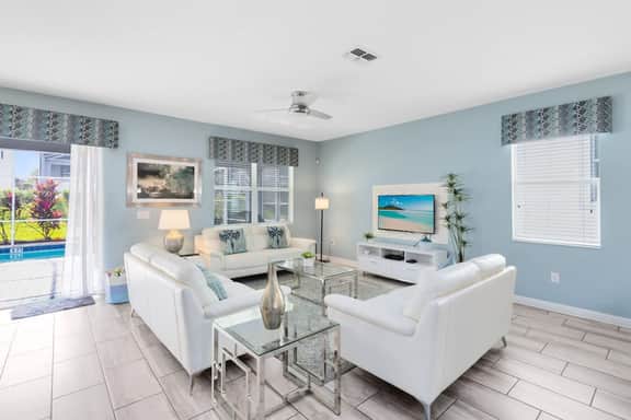Superb family escape with theater and game room