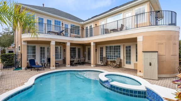 Peaceful Resort Villa