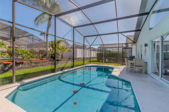 Private Pool House w/ Spa, Near Disney & Gym - Image 1
