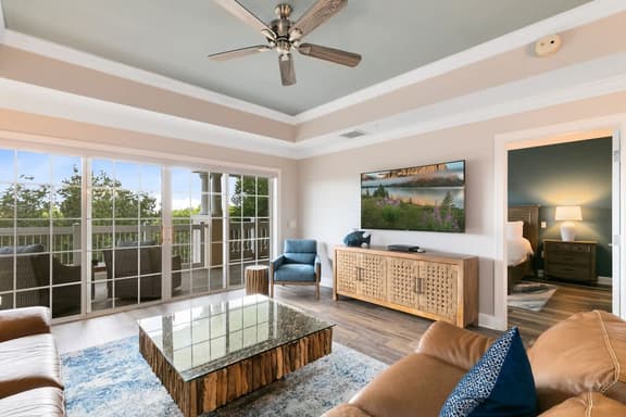 Inviting vacation spot at Reunion Resort close to